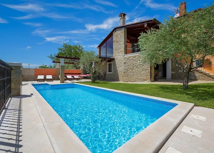 Ferienhaus Holiday Home Zamask Zamask