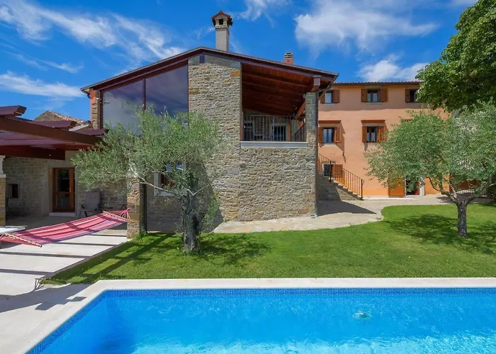 Holiday Home Zamask *