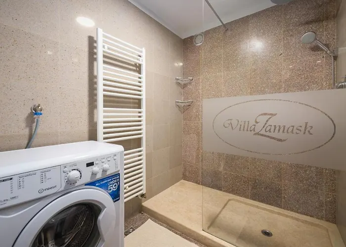 Holiday Home Zamask * Zamask