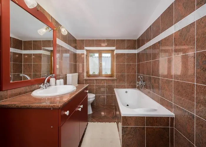 Holiday Home Zamask * Zamask