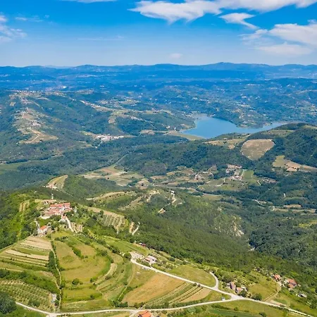 Holiday Home Zamask * Zamask